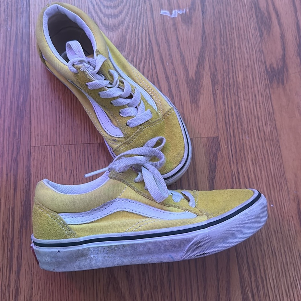 Vans - Picture 4 of 4